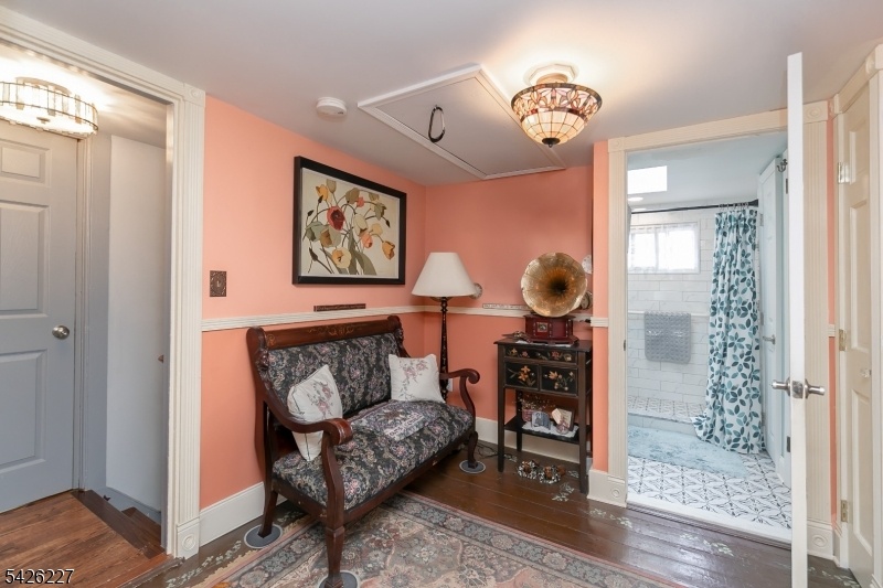 Second Floor sitting area