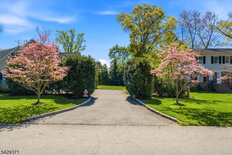 Private Side Entrance