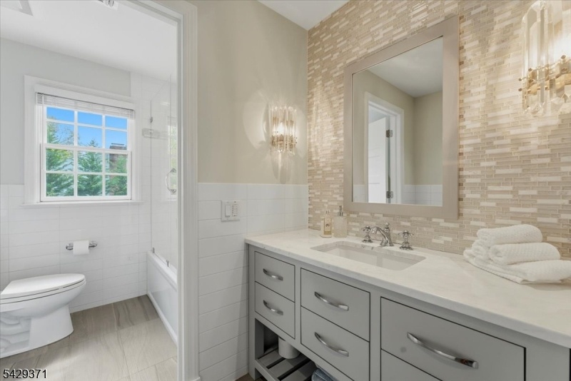 Hall Bathroom