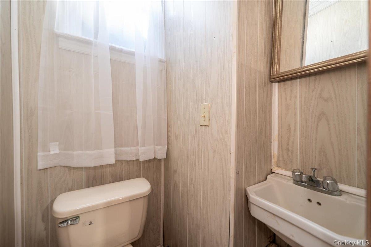 1/2 Bath in Basement