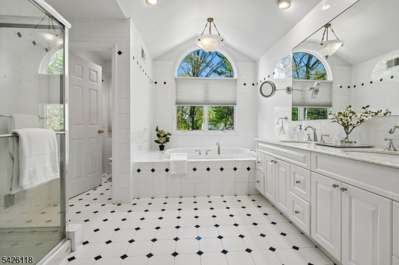 FABULOUS SHORT HILLS HOME