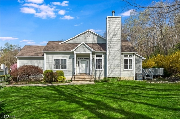 Private side entrance