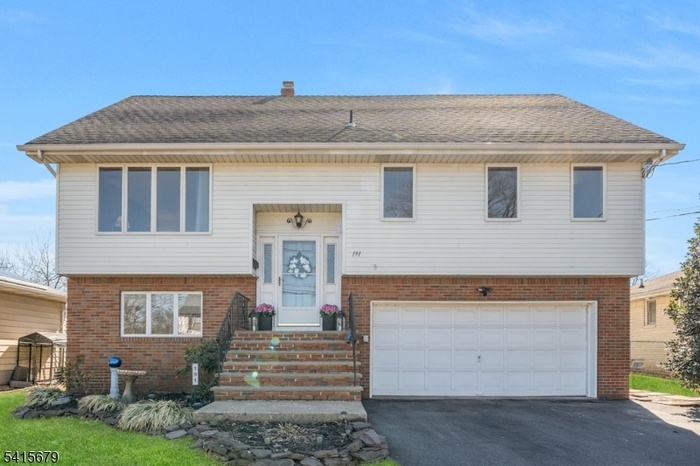 Richfield Oversized Home