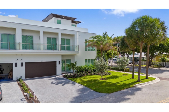 A remarkable luxury townhome rental that redefines upscale living in the heart of Lauderdale By The Sea. This beautifully designed 3,027 sq. ft reside