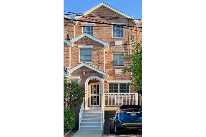 4 bedrooms and 3.5 baths