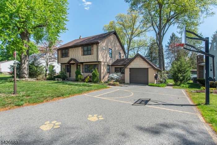Front of Home with Garage