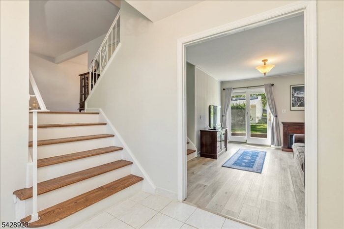 Entry Foyer