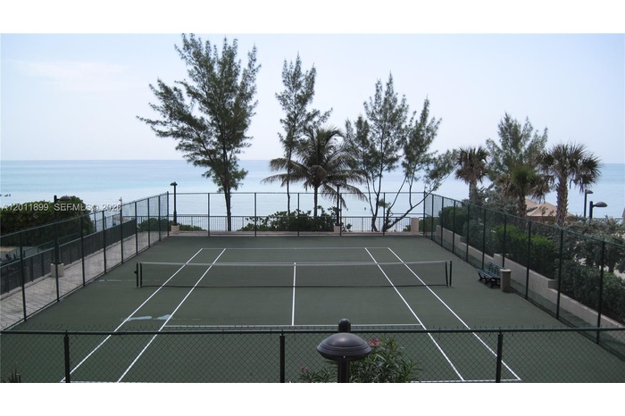 Direct Ocean Front!    "Tennis Heaven!"