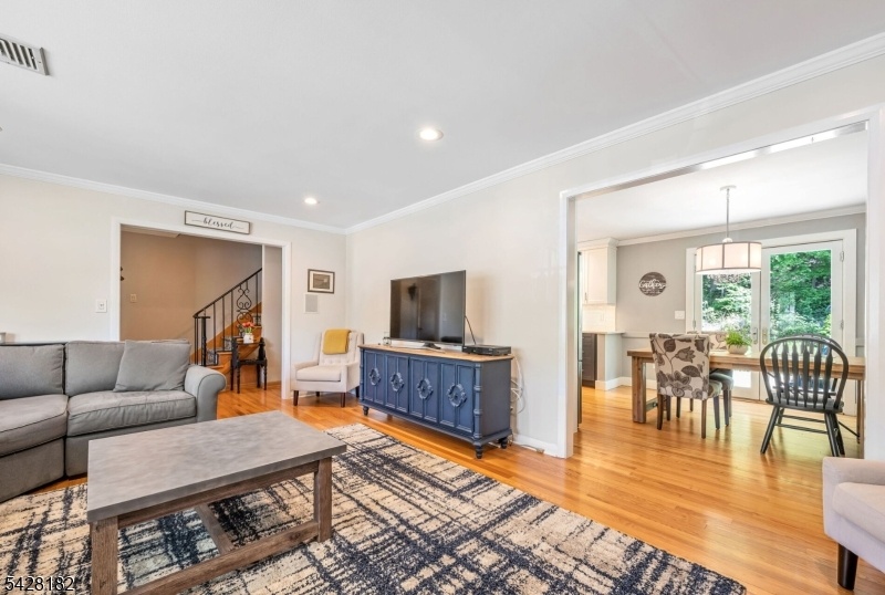 LR / DR / Foyer