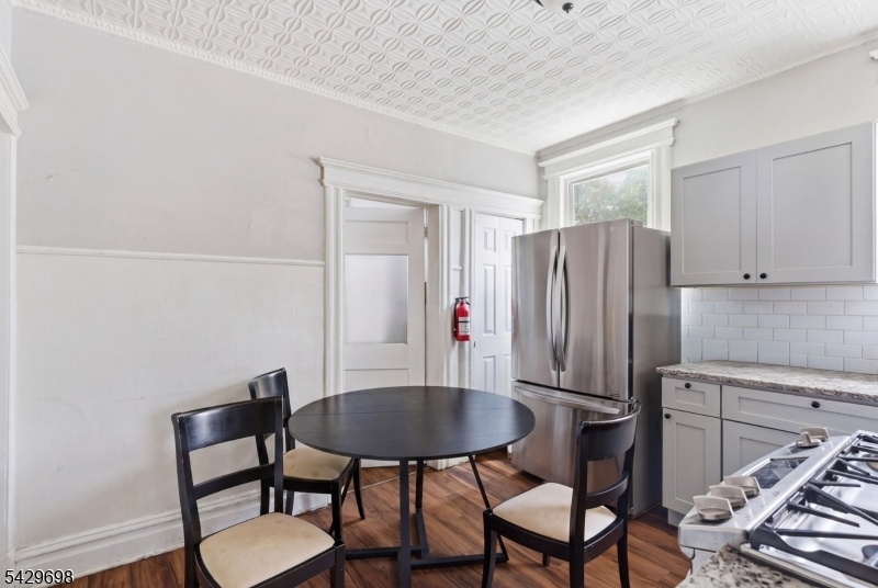unit 2 kitchen
