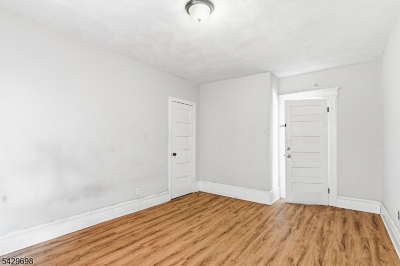 unit 2 bedroom 4