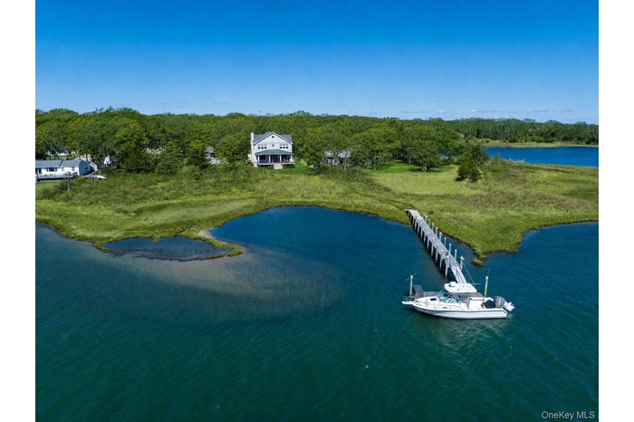 1940 Mason Drive, Cutchogue