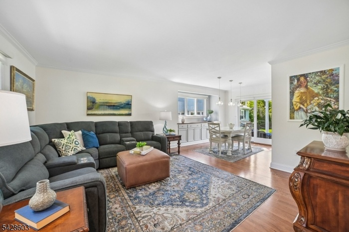 Family Rm Opens to Dining Rm