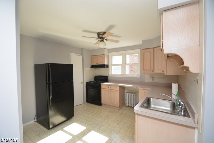 Kitchen unit #1