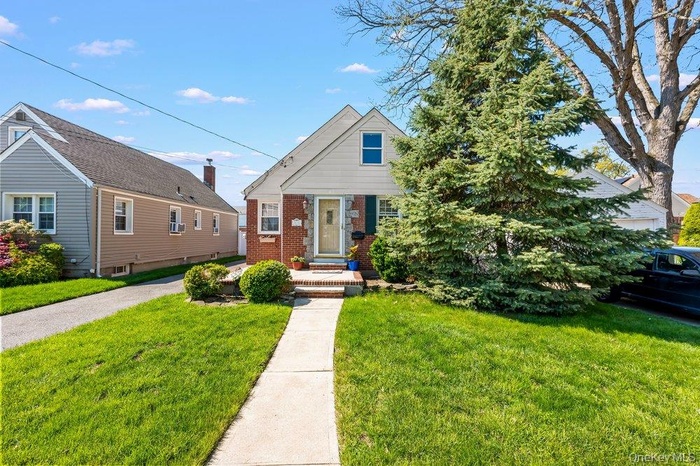 Welcome Home. Firemans Field is around the corner. 1.2 miles to the Valley Stream RR Station .5 Miles to the Westwood LIRR Station. 1.2 Miles to the H