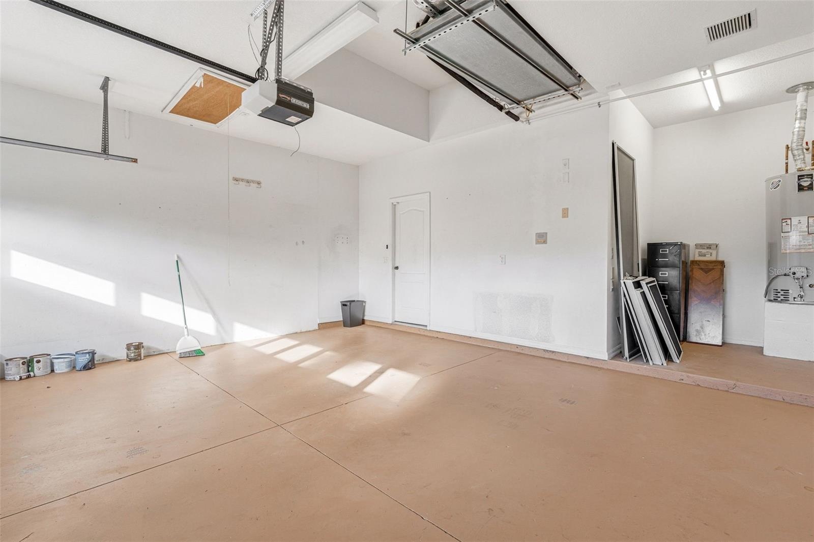 2 Car Garage