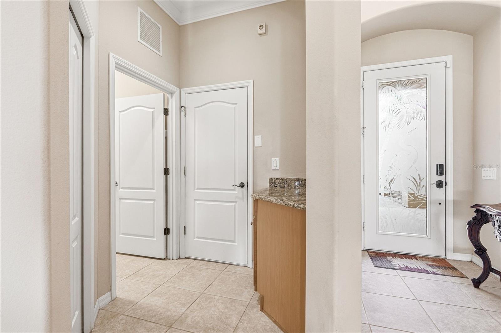 Foyer/Laundry/Garage