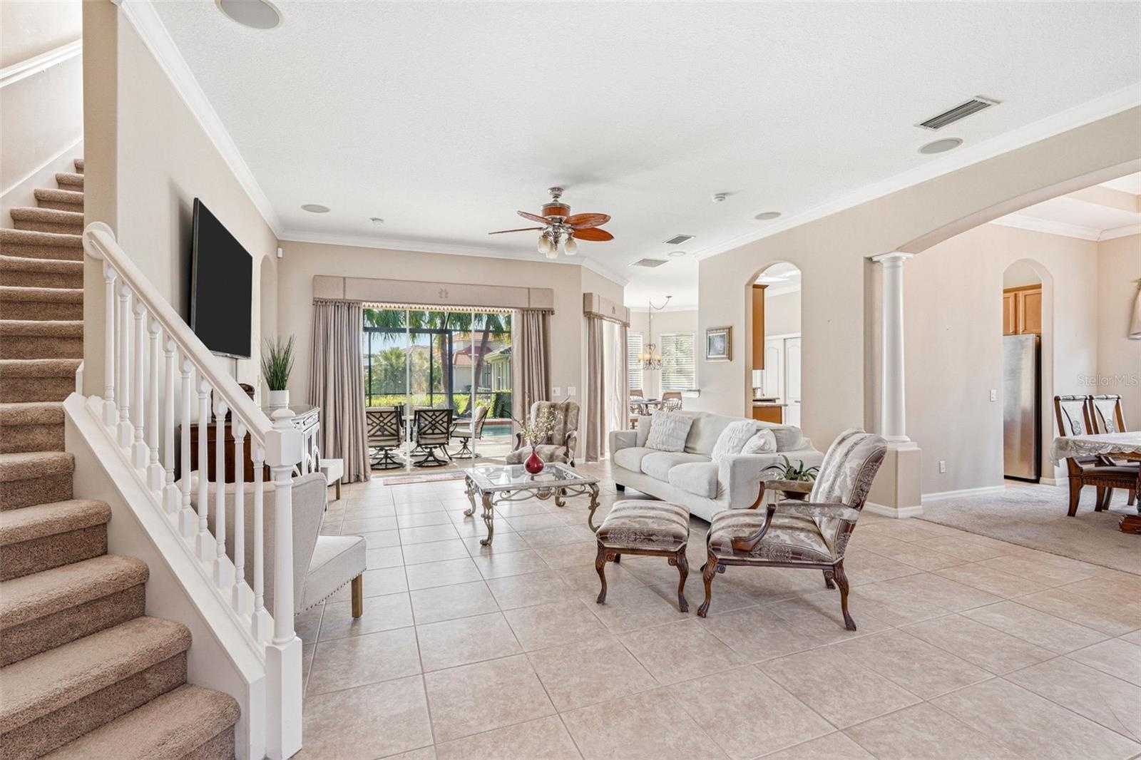 Common Area from Foyer