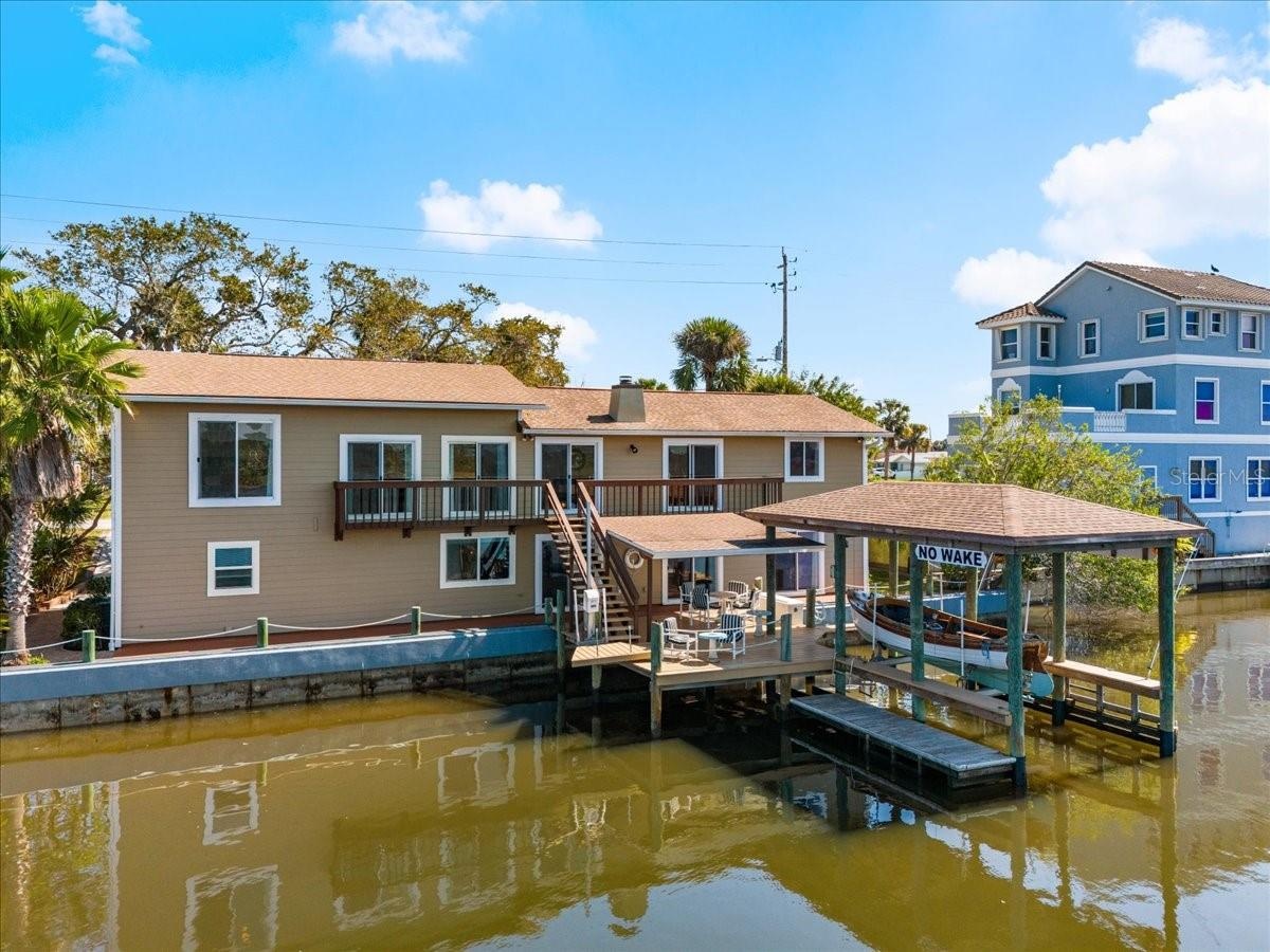 Kayak lift and dock