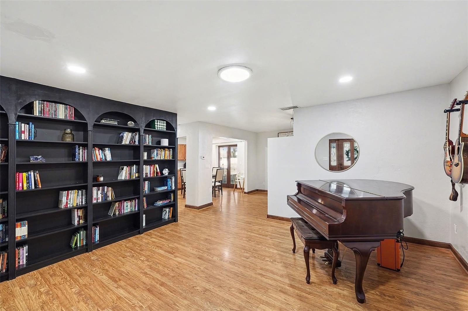 1st Living/Family Room