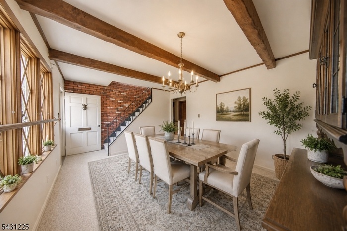 Welcoming Dining Room