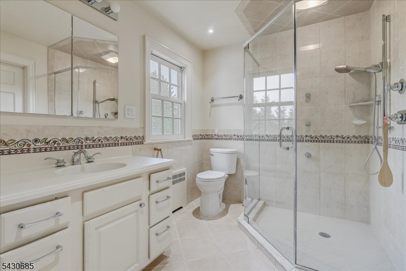 Primary EnSuite Bath