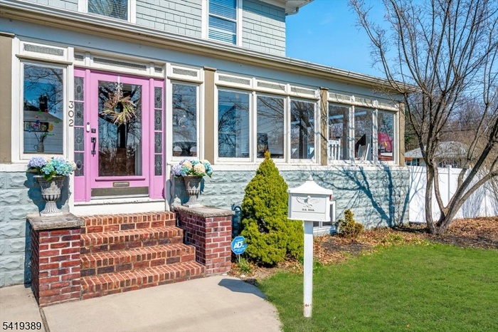 Wrap around porch