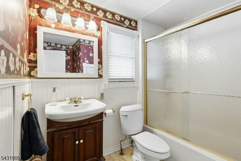 Hall bath