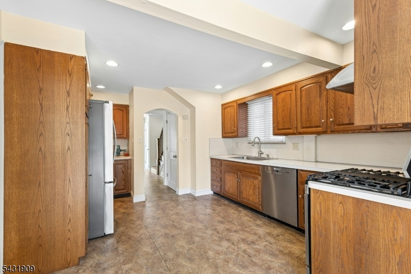 Spacious kitchen
