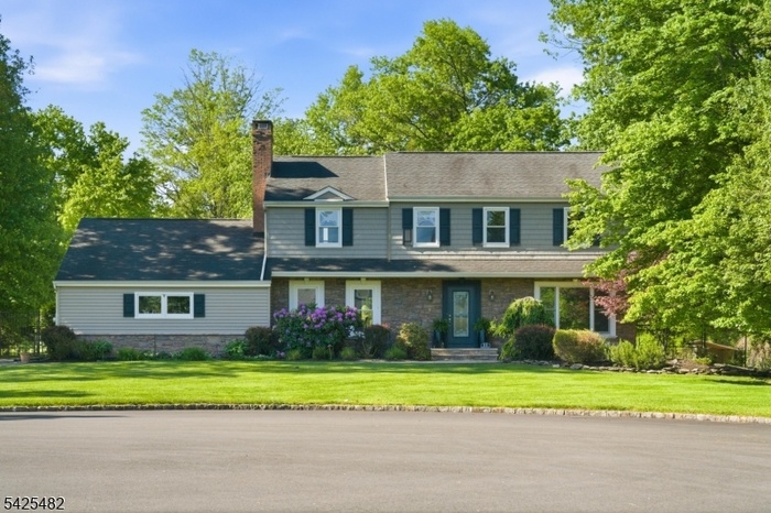 Front of home (1 of 7)