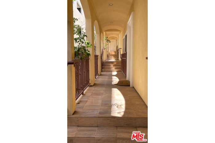 Protected Walkway to Front Doo