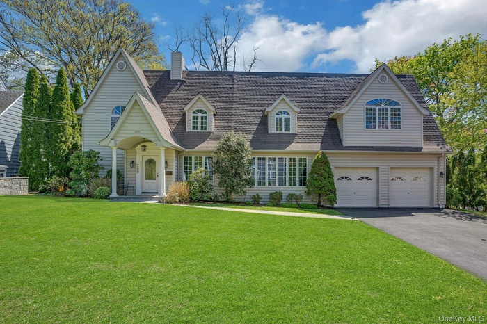 Welcome to 209 Glendale Road!