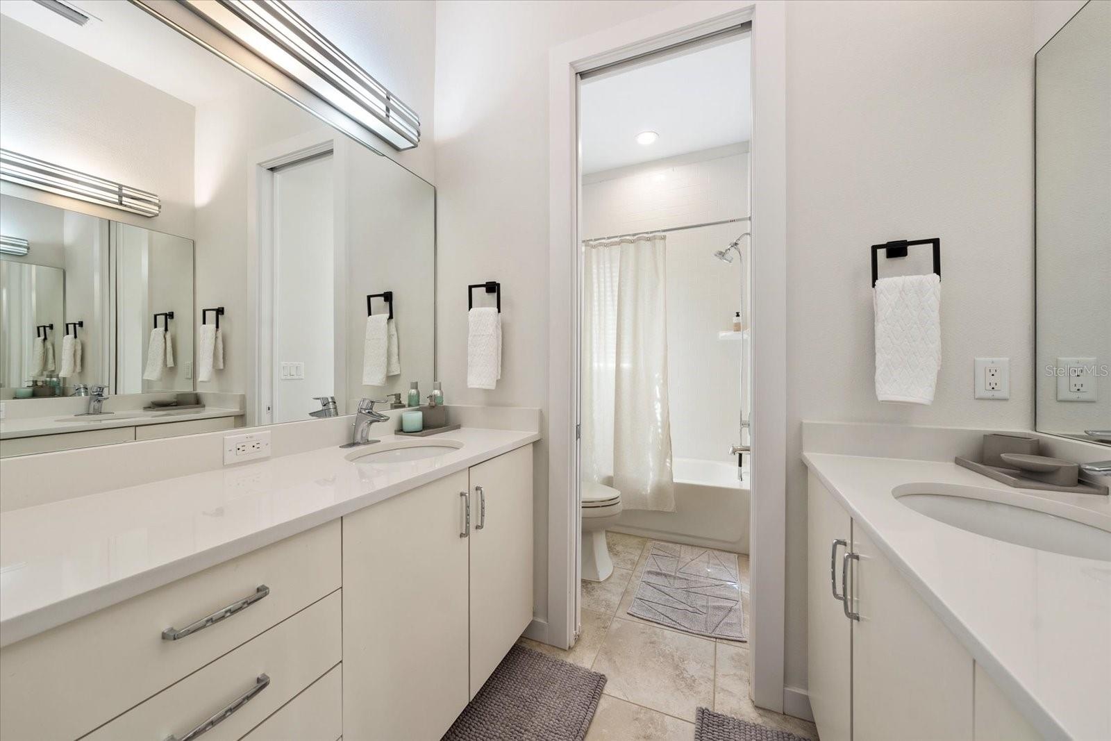guest bathroom #3