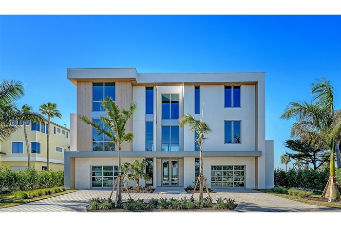 Designed by DSDG Architects, built by Seaward Homes