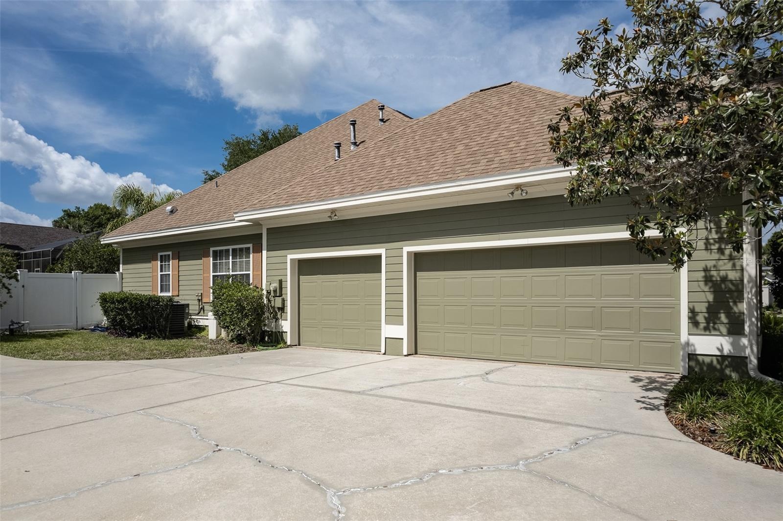 3 car garage
