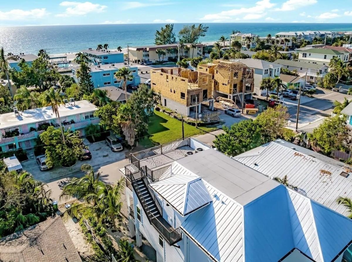 2403 Avenue C, Bradenton Beach, FL  MLS#A4684030