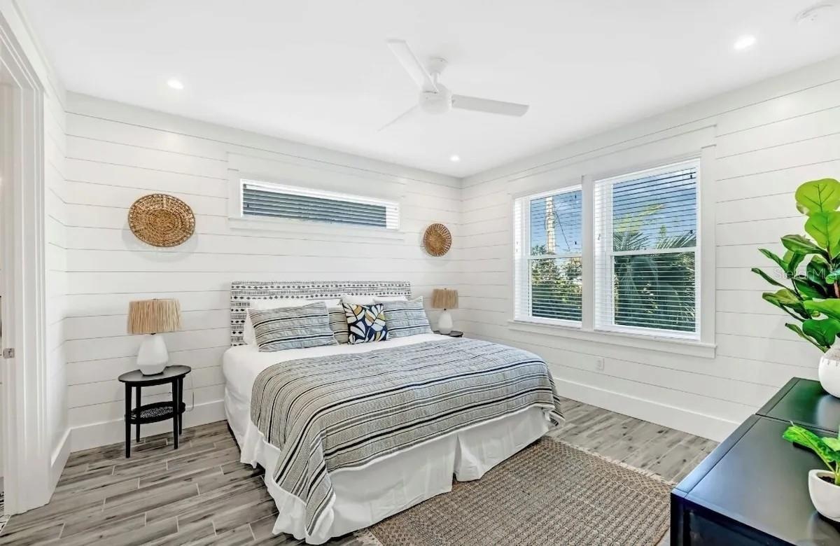 2403 Avenue C, Bradenton Beach, FL  MLS#A4684030