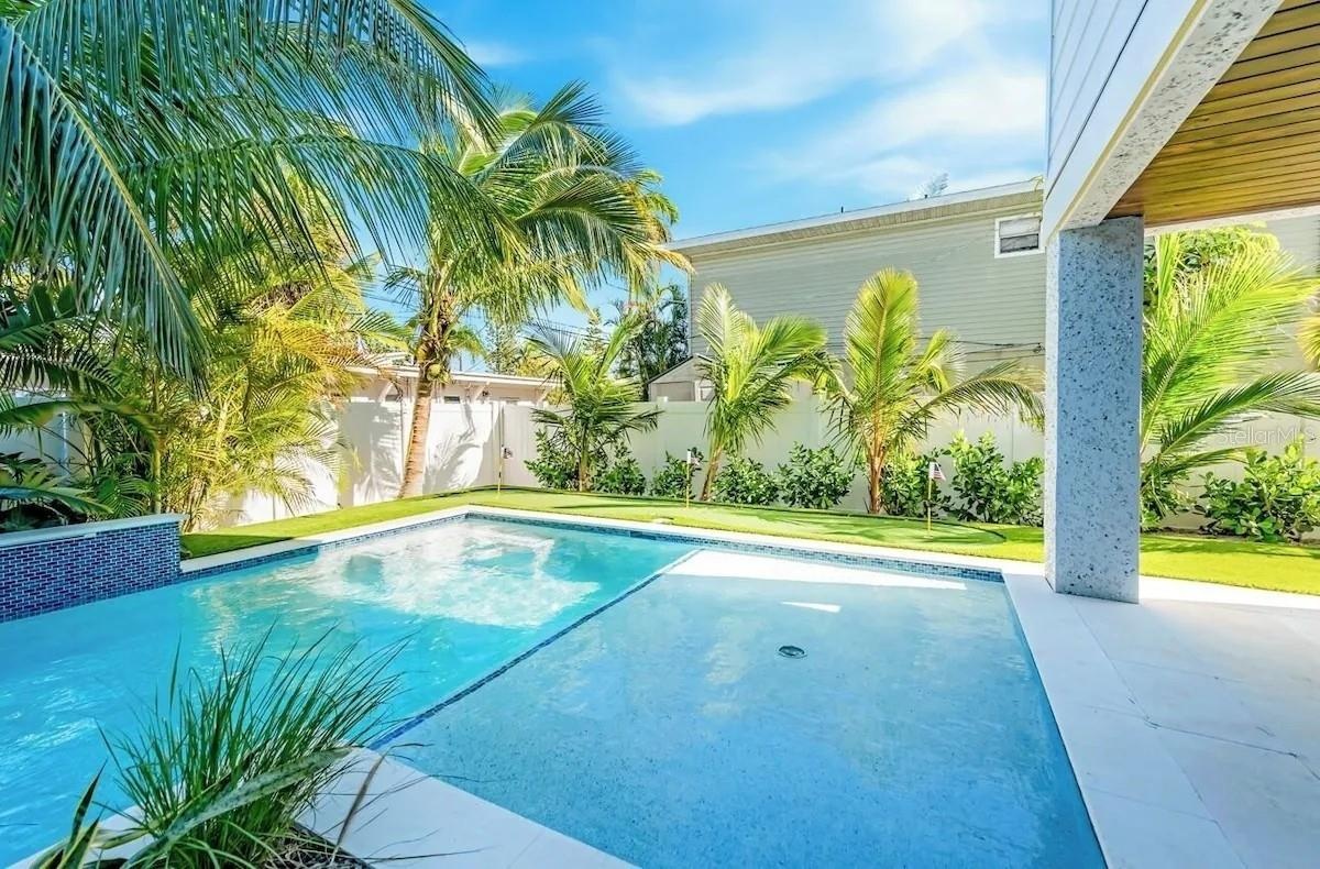 2403 Avenue C, Bradenton Beach, FL  MLS#A4684030