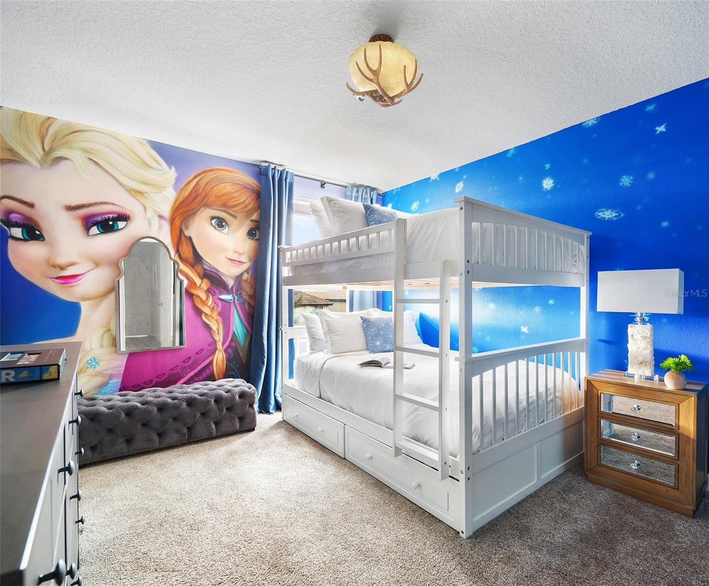 Frozen bedroom