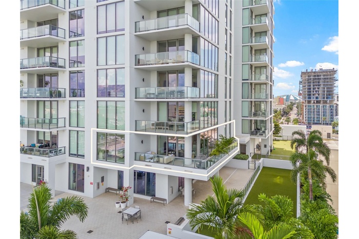 This photo beautifully highlights the extended balcony, where you can enjoy your own tropical garden, just one floor above the amenities level for con