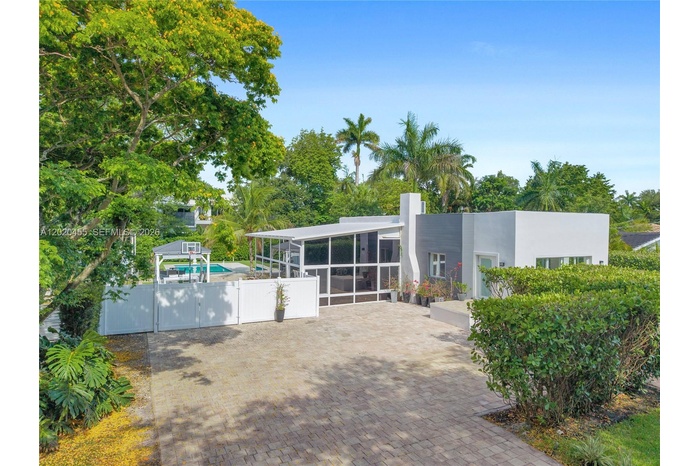 Large Parking Area Infront of Home