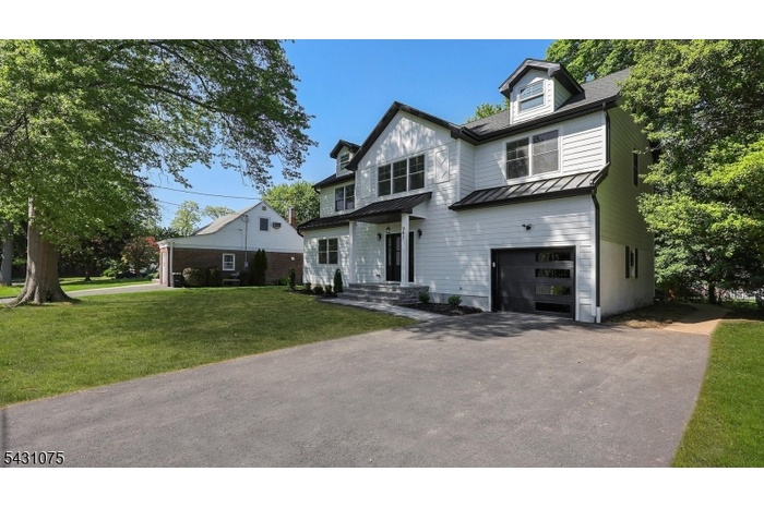 Front -garage view