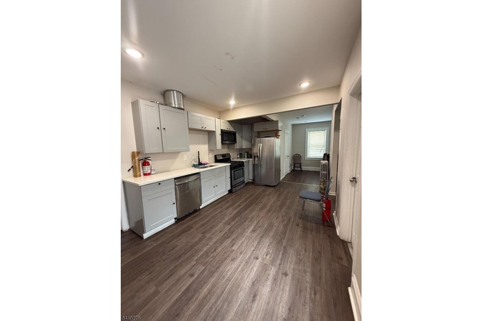 Unit 2 kitchen