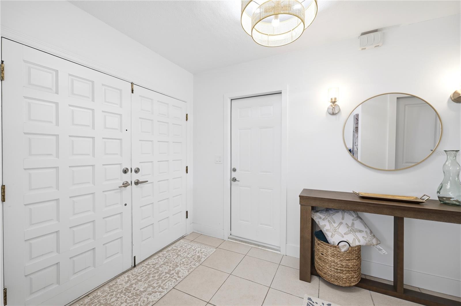 side garage entry off foyer