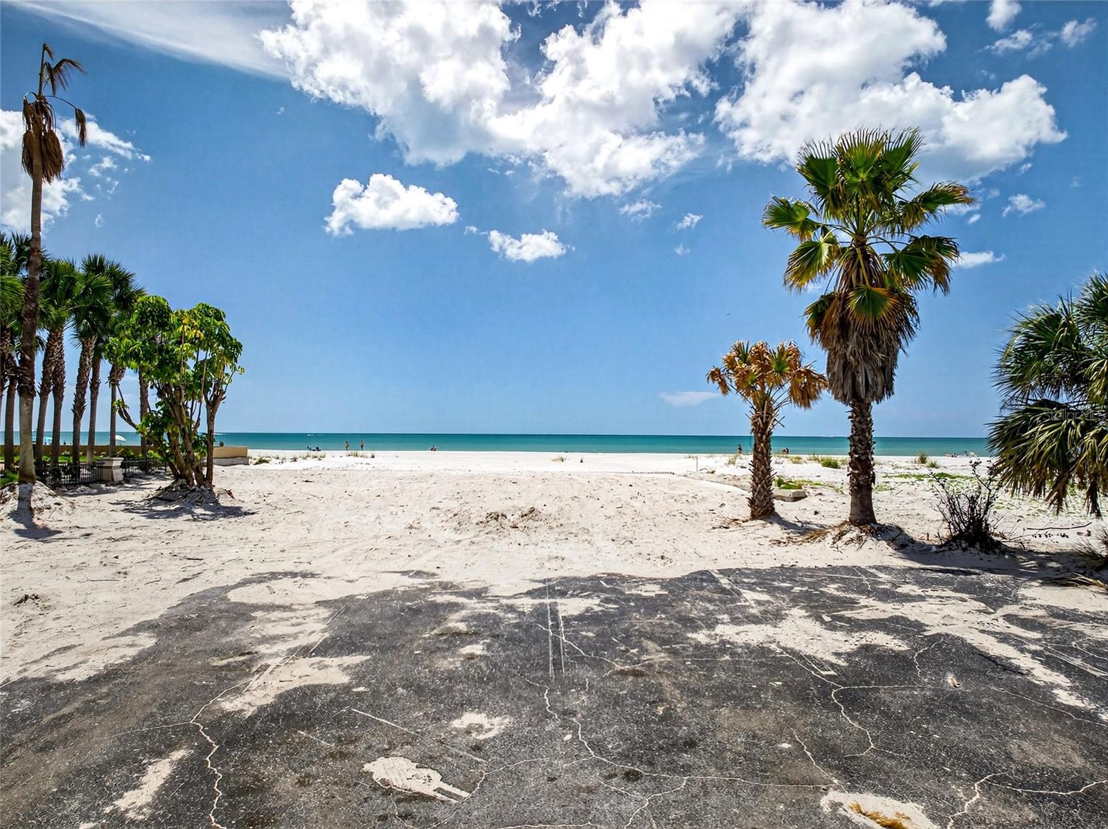 13642 GULF Blvd.