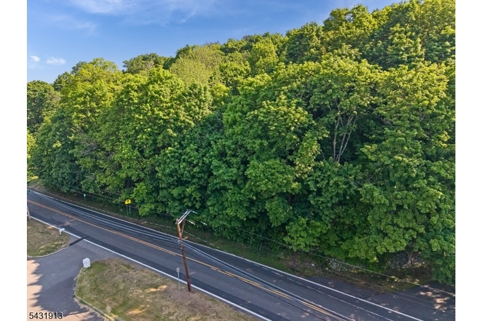 Frontage, lots 4, 5 & 6