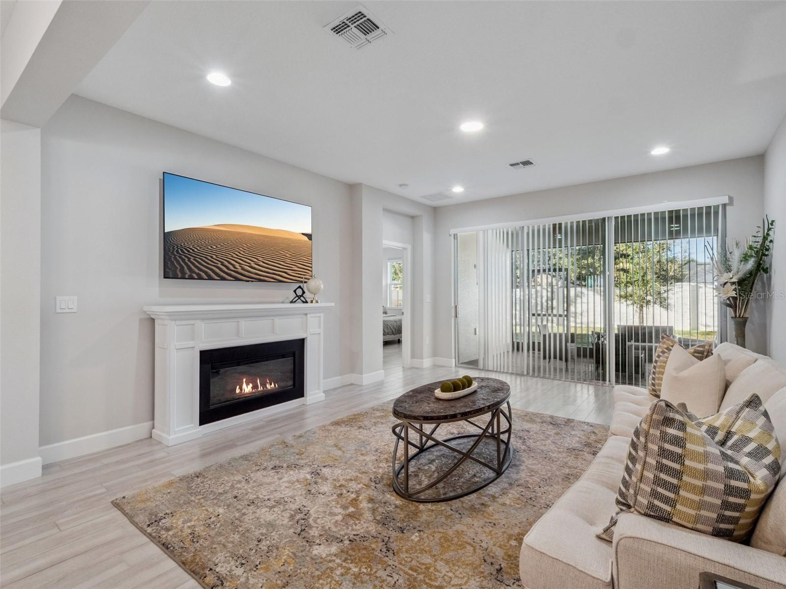 Living Room to Lanai + Primary
