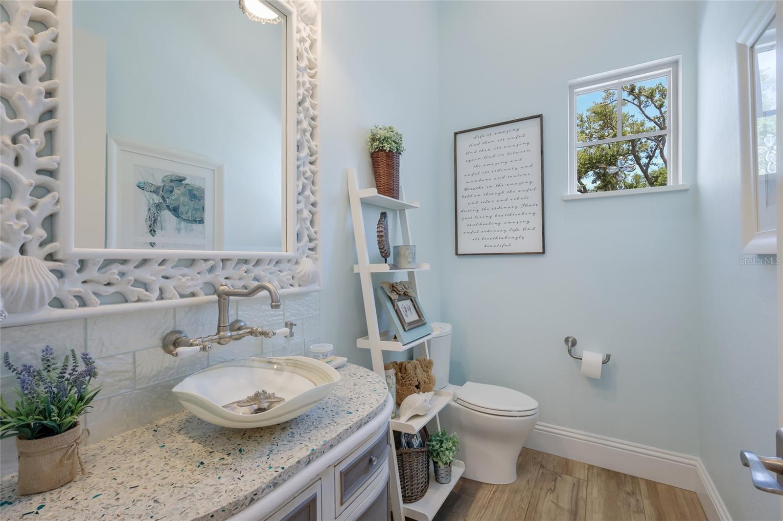 Powder Room