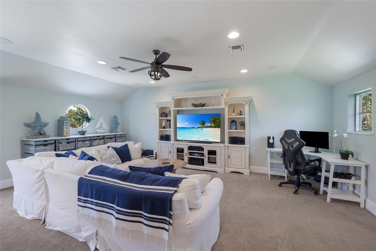 Mother-in-law Suite above Garage