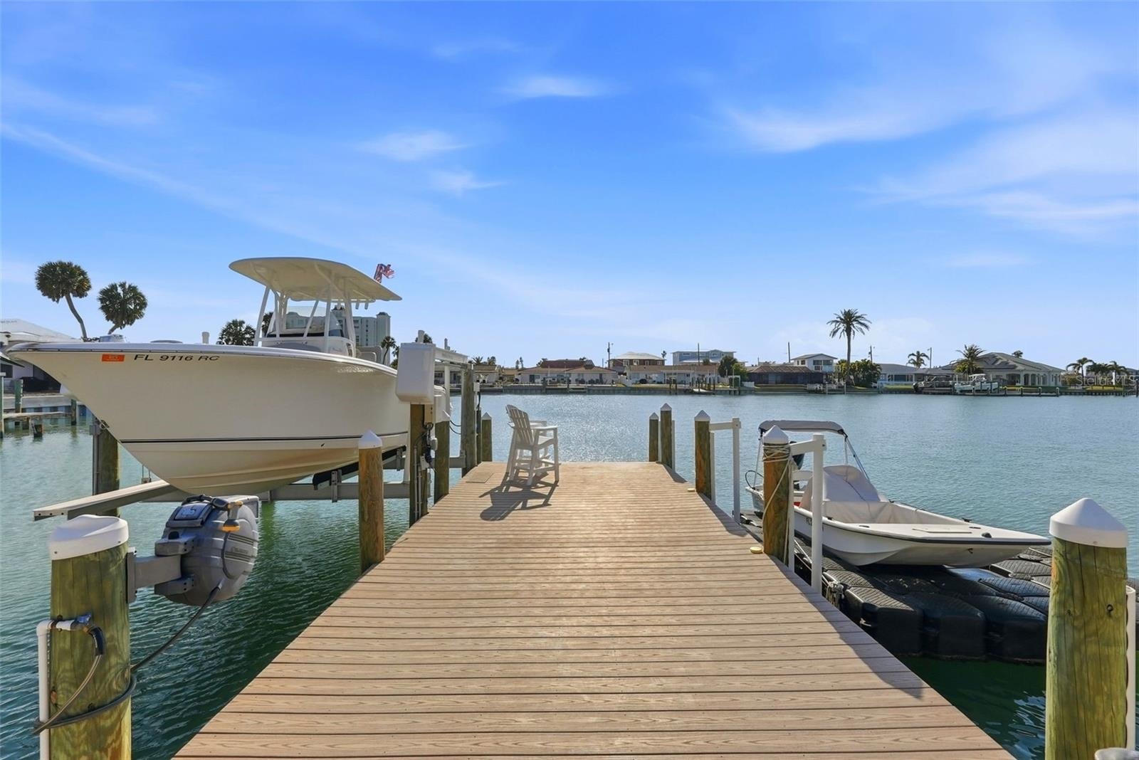 13,000 pound boat lift
